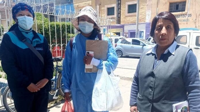 Equipo de inmunizaciones de La Red de Salud San Roman Leliz Andia Marquez l ERPQ