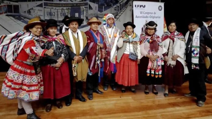 Autoridades Originarias de Puno rechazan a subprefectos y exigen autonomía de gobierno central