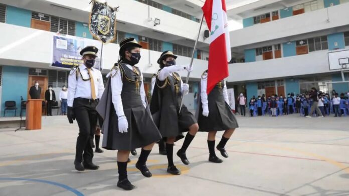 Educación Cívica regresa a las escuelas peruanas en 2025 para fortalecer la ciudadanía y la democracia