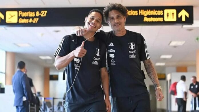 La selección peruana llega a Colombia antes de enfrentar a Venezuela en partido crucial