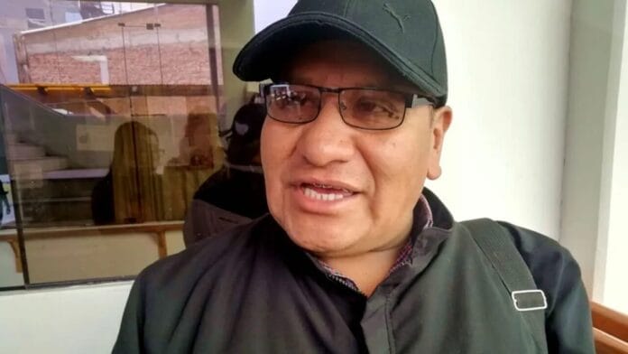Exdirigente social acusa a regidores de Puno de no fiscalizar y generar caos urbano