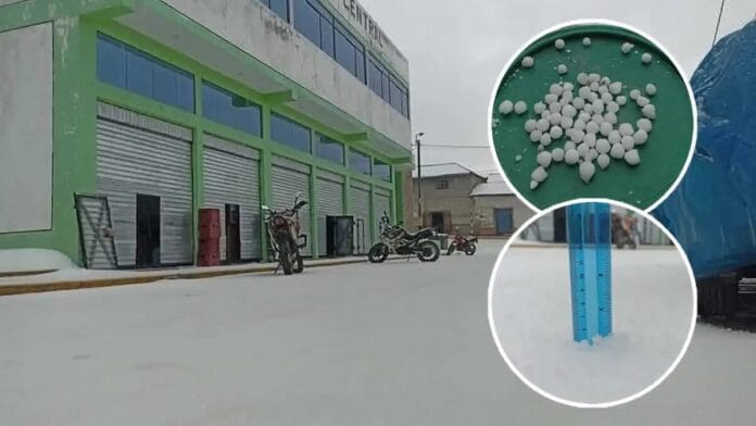 Torrencial granizada sorprende y afecta a distrito de Huancané
