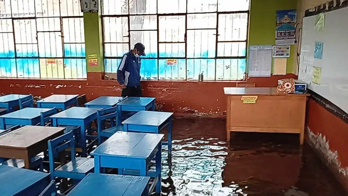 Juliaca: más de cinco aulas de institución educativa Santa María se ...