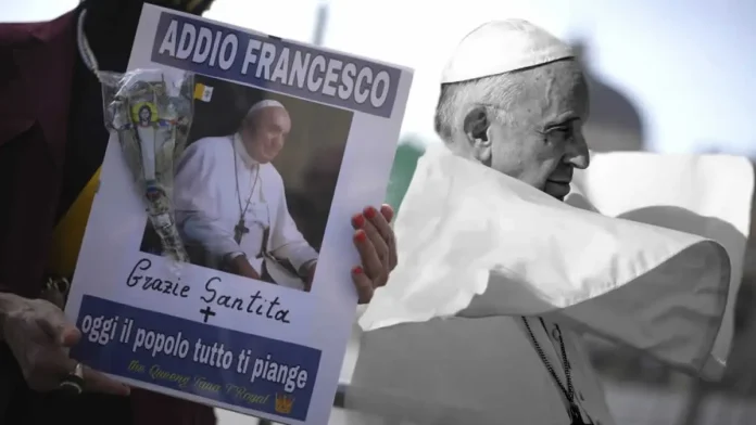 Fallece el Papa Francisco a los 88 años en la residencia de Casa Santa Marta