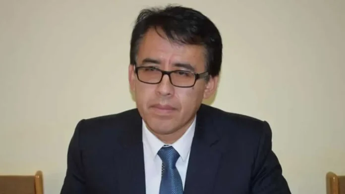 Inmovilizan la distribución de suero fisiológico contaminado en la región de Puno