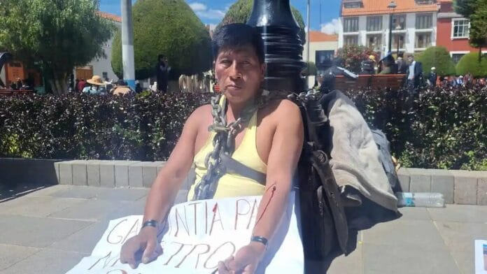 Pobladores de Itapalluni toman medidas extremas de protestas tras aparentes despidos arbitrarios
