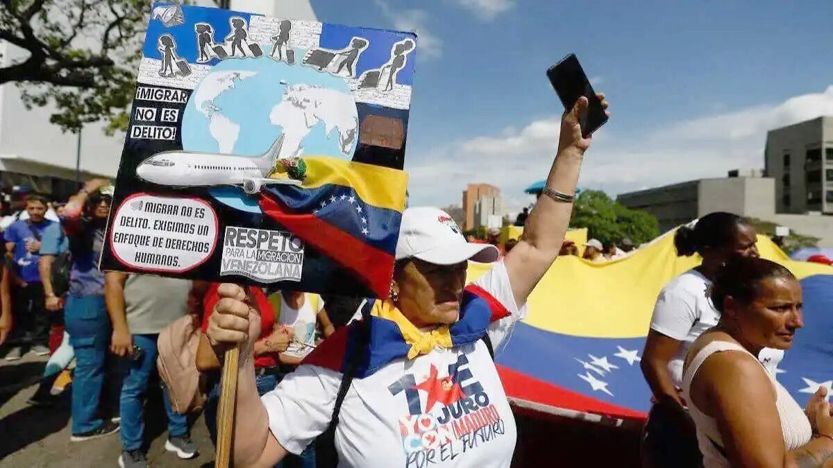 Corte Suprema revoca bloqueo de deportaciones venezolanas y crece preocupación social