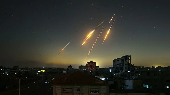 Iran lanza misiles contra israel df