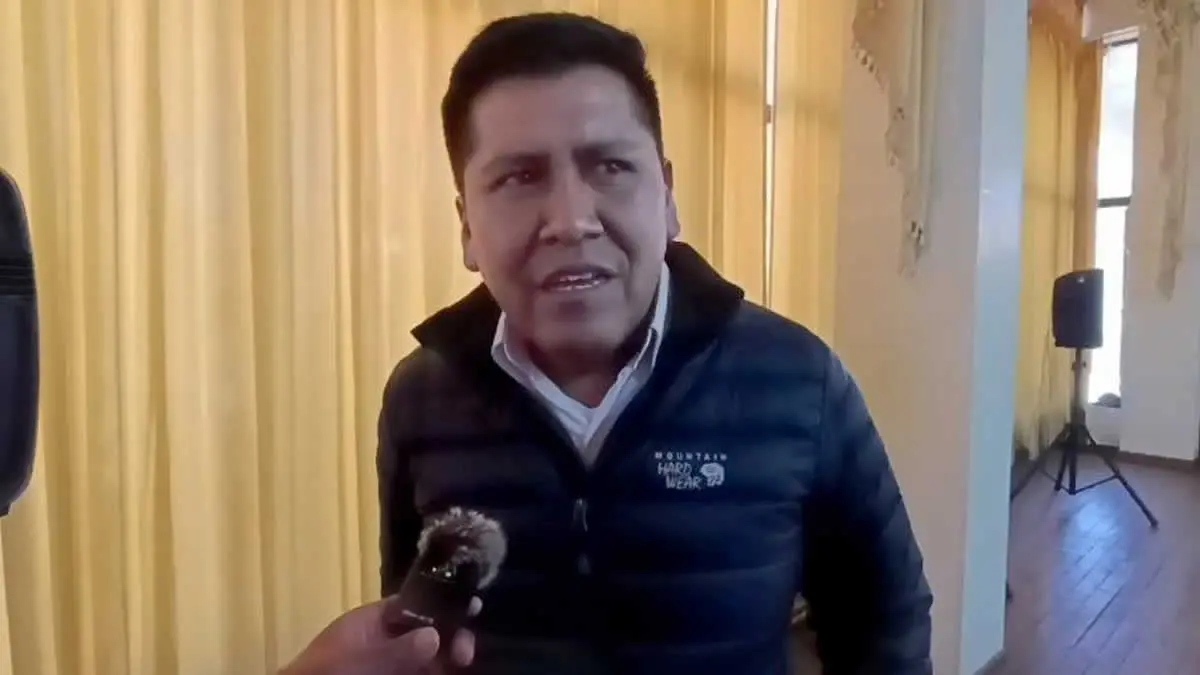 Huancané: Tenientes gobernadores cuestionan a Richard Hancco por hospital que supera S/ 183 millones Tenientes gobernadores