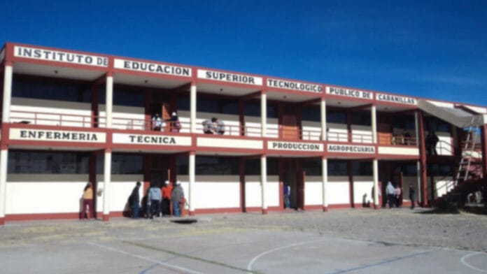 San Román: Instituto Cabanillas gastó más de 19 mil soles sin control ni transparencia
