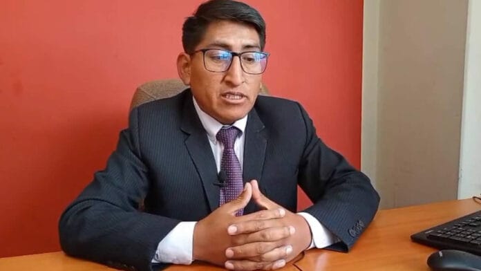 Puno: Gobierno Regional aún no interviene en huelga indefinida de DIRESA