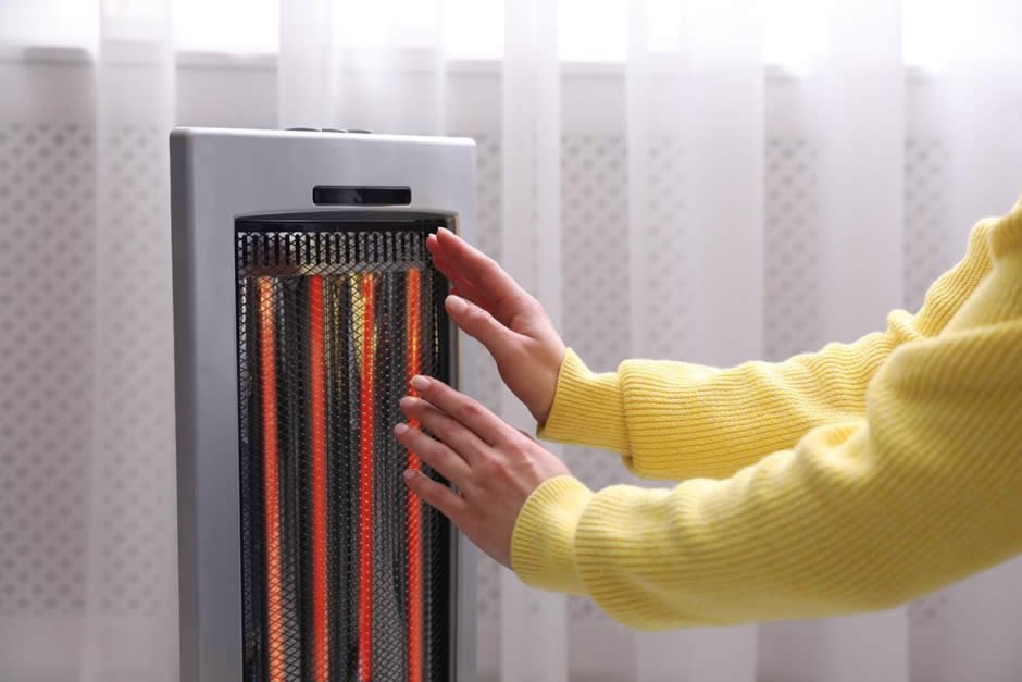 consume un calefactor eléctrico iStock