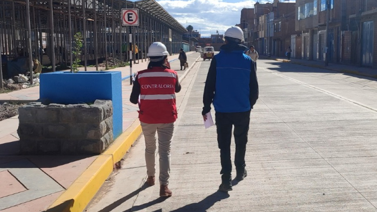 Contraloría detecta fallas en obra vial de Juliaca valorizada en millones